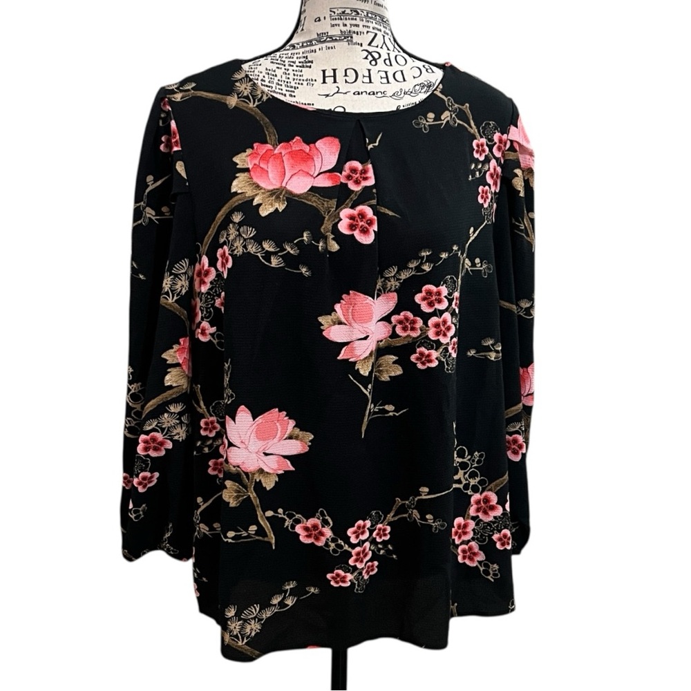 Monteau Black and Pink‎ Floral Blouse